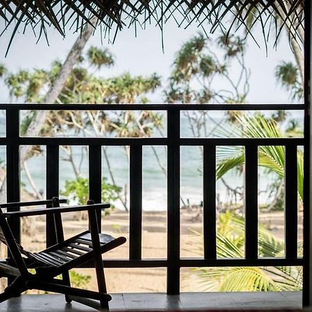 Netolpitiya Blue Ocean Resort מראה חיצוני תמונה