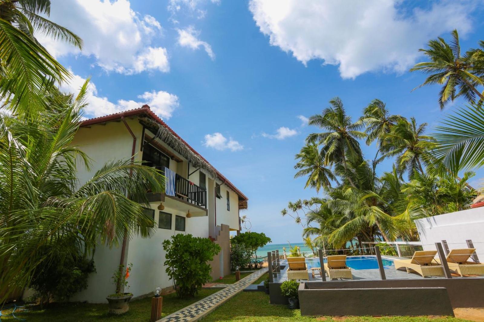 Netolpitiya Blue Ocean Resort מראה חיצוני תמונה