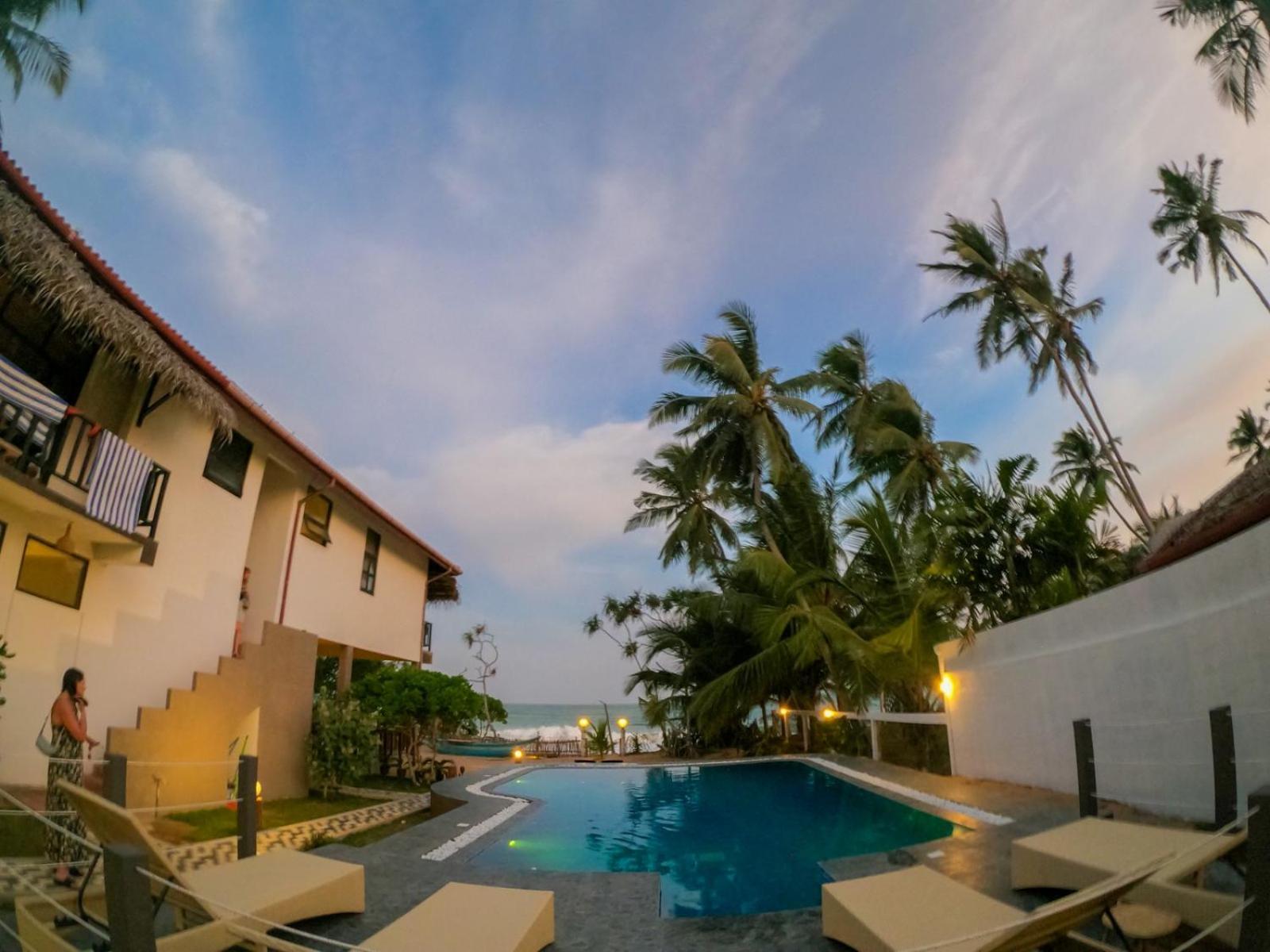 Netolpitiya Blue Ocean Resort מראה חיצוני תמונה