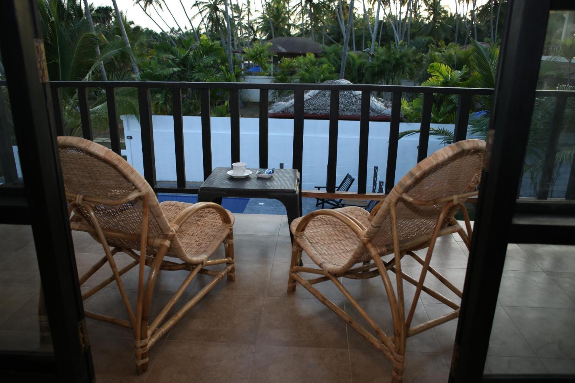 Netolpitiya Blue Ocean Resort מראה חיצוני תמונה