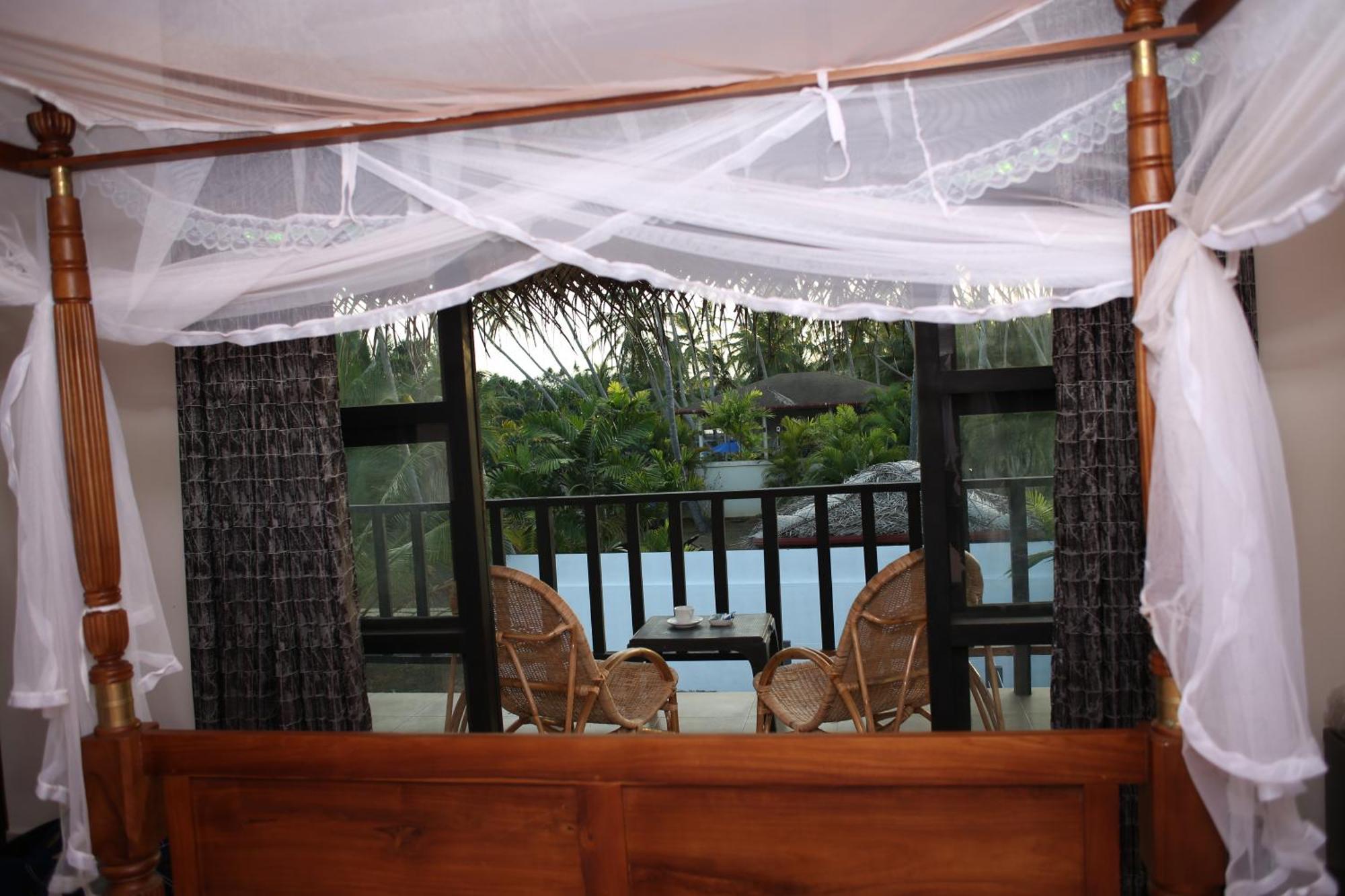 Netolpitiya Blue Ocean Resort מראה חיצוני תמונה