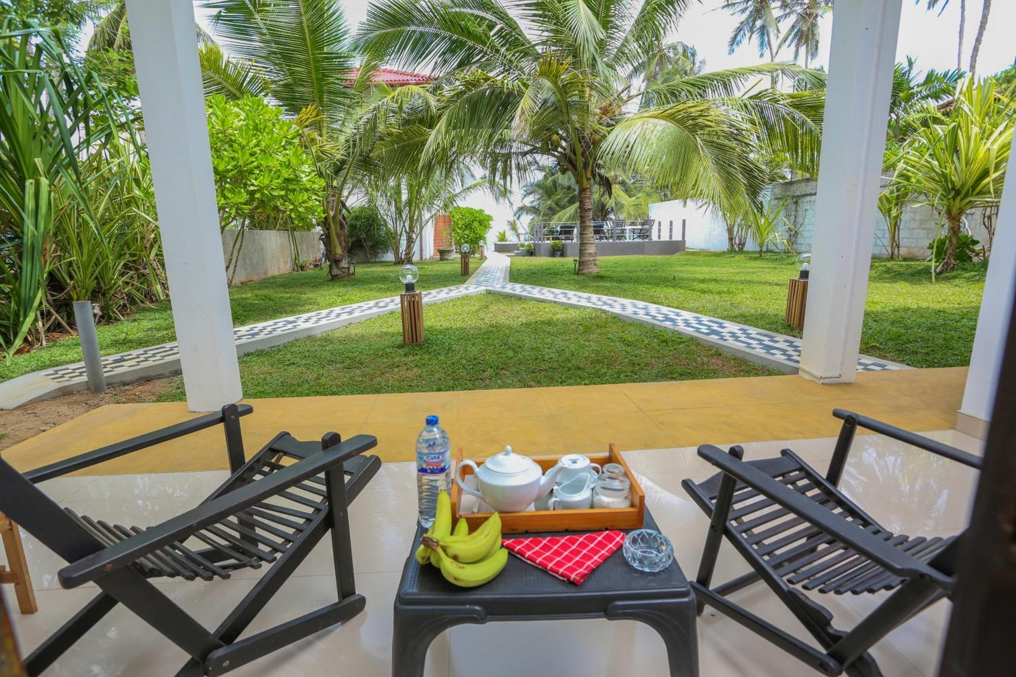 Netolpitiya Blue Ocean Resort מראה חיצוני תמונה